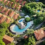 Villas Sol And Beach Resort