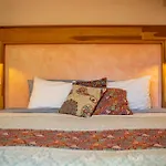 Latica Lodge
