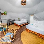 Palo Alto Glamping Hotel