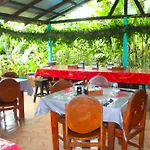 Posada Rio Celeste La Amistad