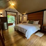 Hotel Arenal Glamping