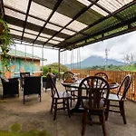 Chateau Arenal Hotel & Restaurante