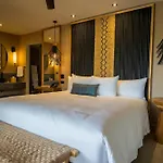 Punta Islita, Autograph Collection