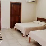 Hotel Palmeras Carrillo Beach
