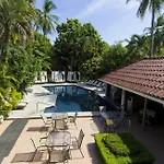Copacabana Hotel And Suites (Adults Only)