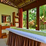 Arenal Manoa Hotel