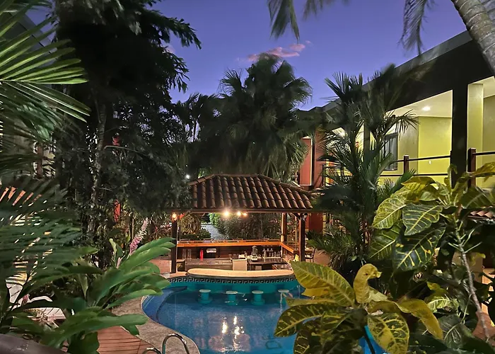 Hotel Iguana Verde