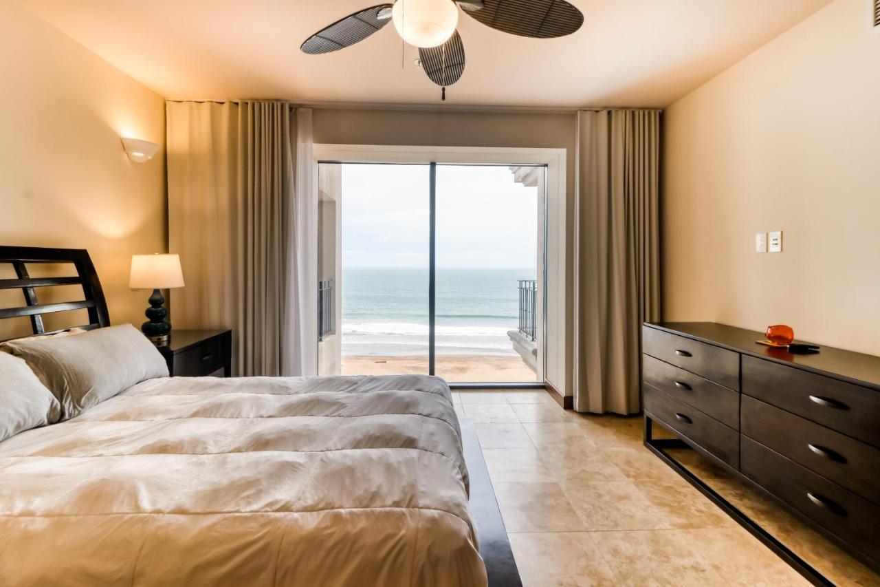 Apartment Unit 1014 At Croc's