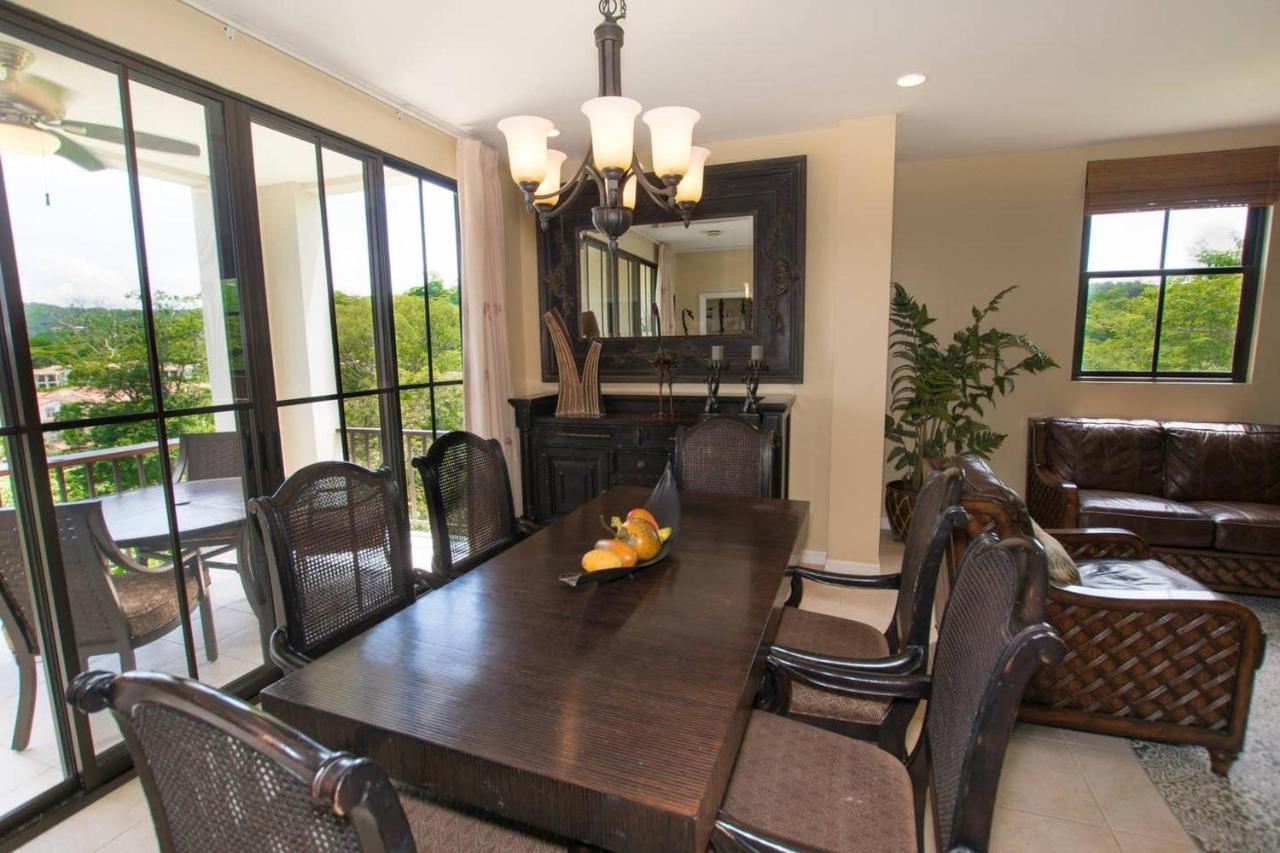 Classy Artsy Ocean-view Unit Near Pool At Pacifico In Sleeps 6