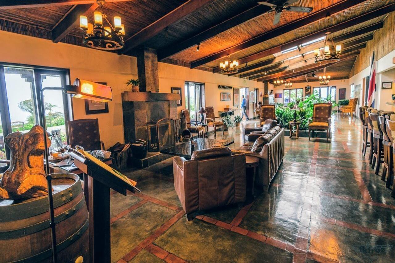 Blanca Cloud Forest & Retreat