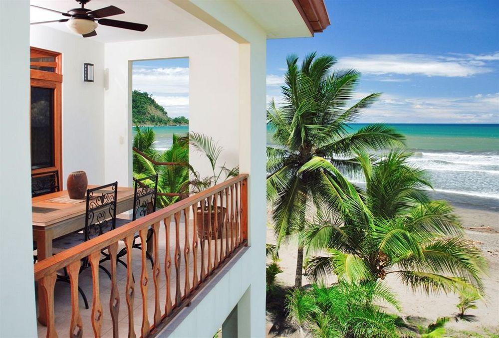 Hotel Bahia Azul By Lost Vacations 3*