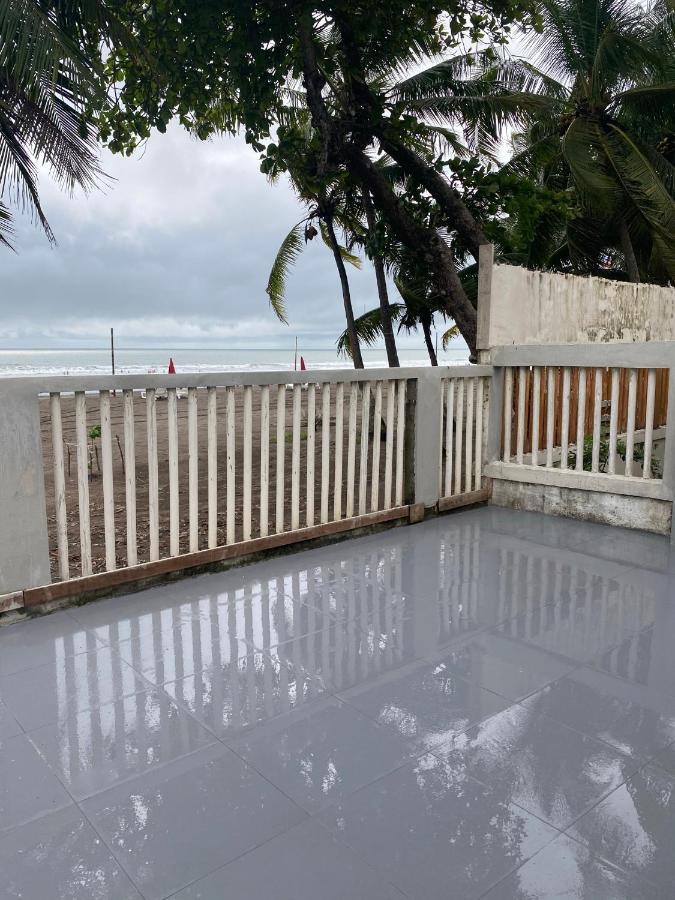 Hotel Gallina E Palo Beachfront 4*