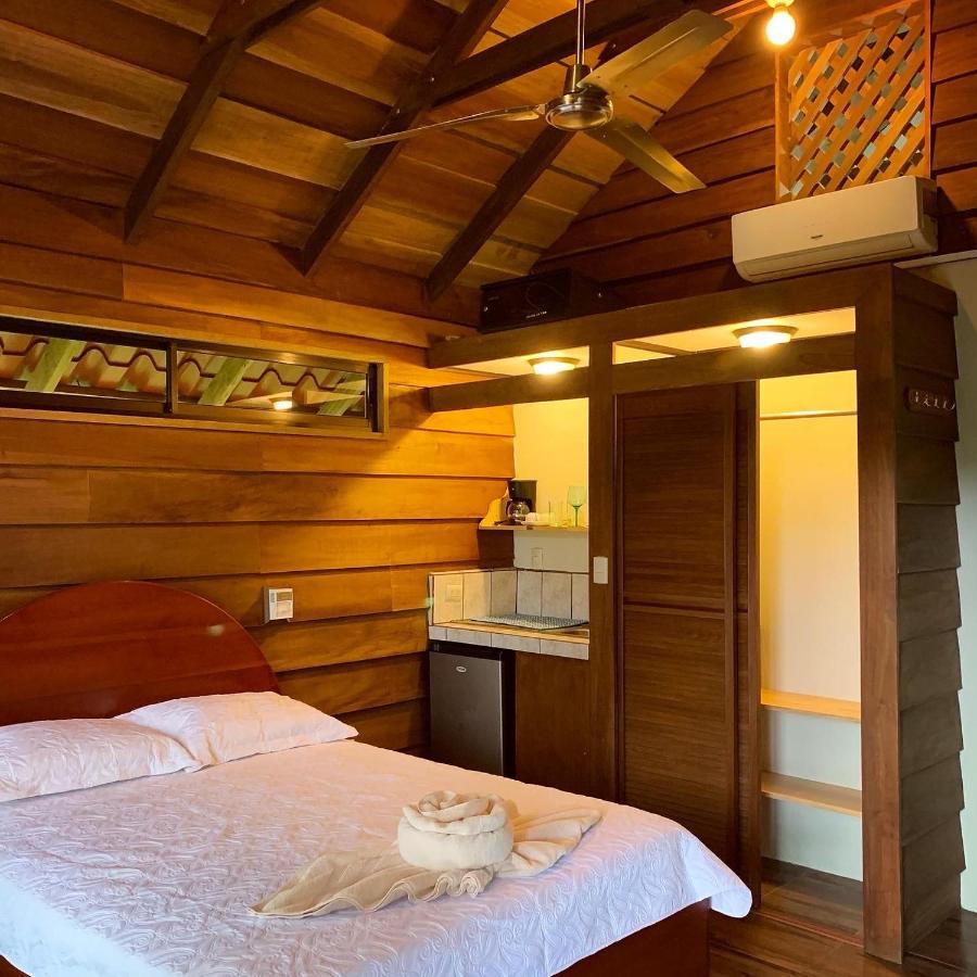 Chalet Waterfall *