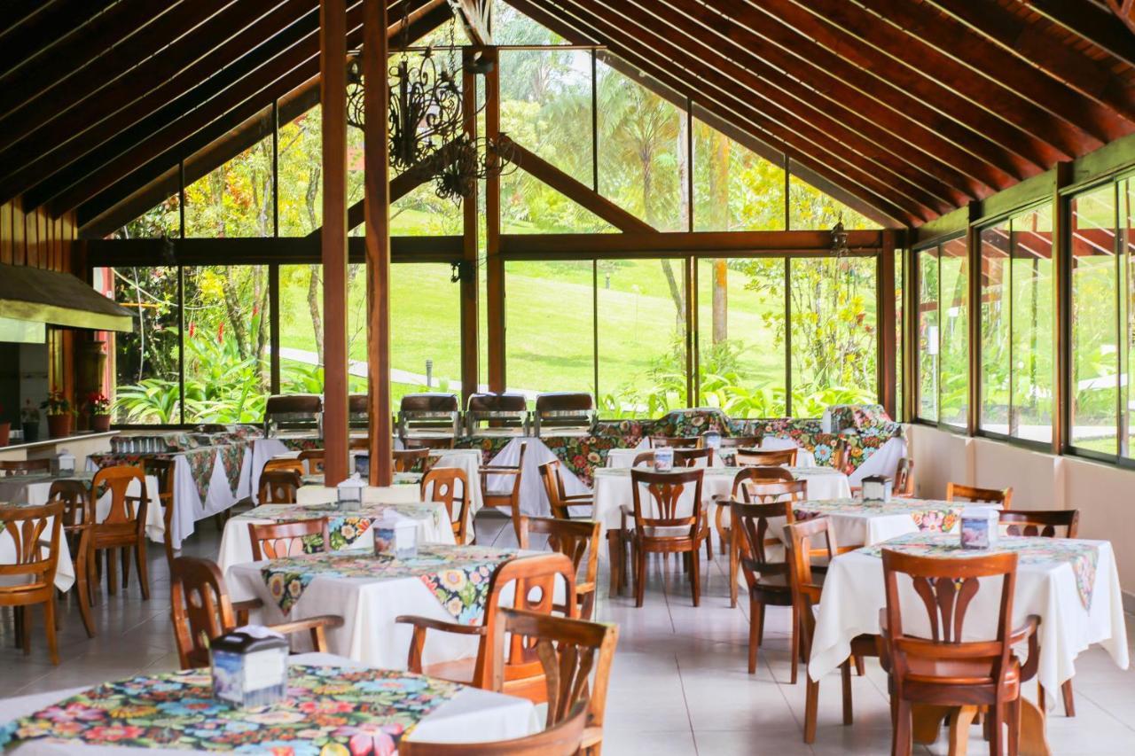 Arenal Paraiso & Thermo Mineral Hot Springs 3* La Fortuna