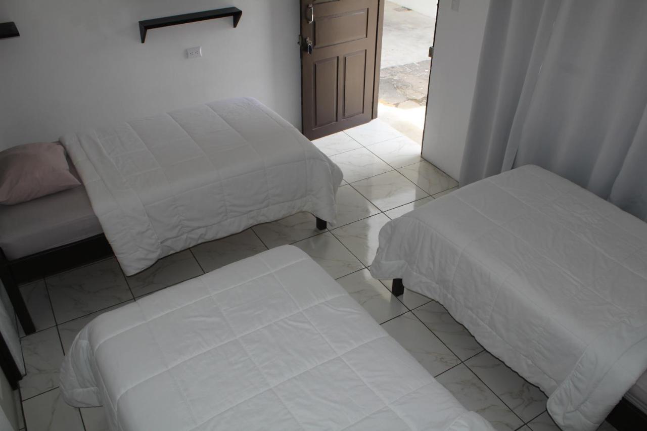 Hotel Canas * Canas