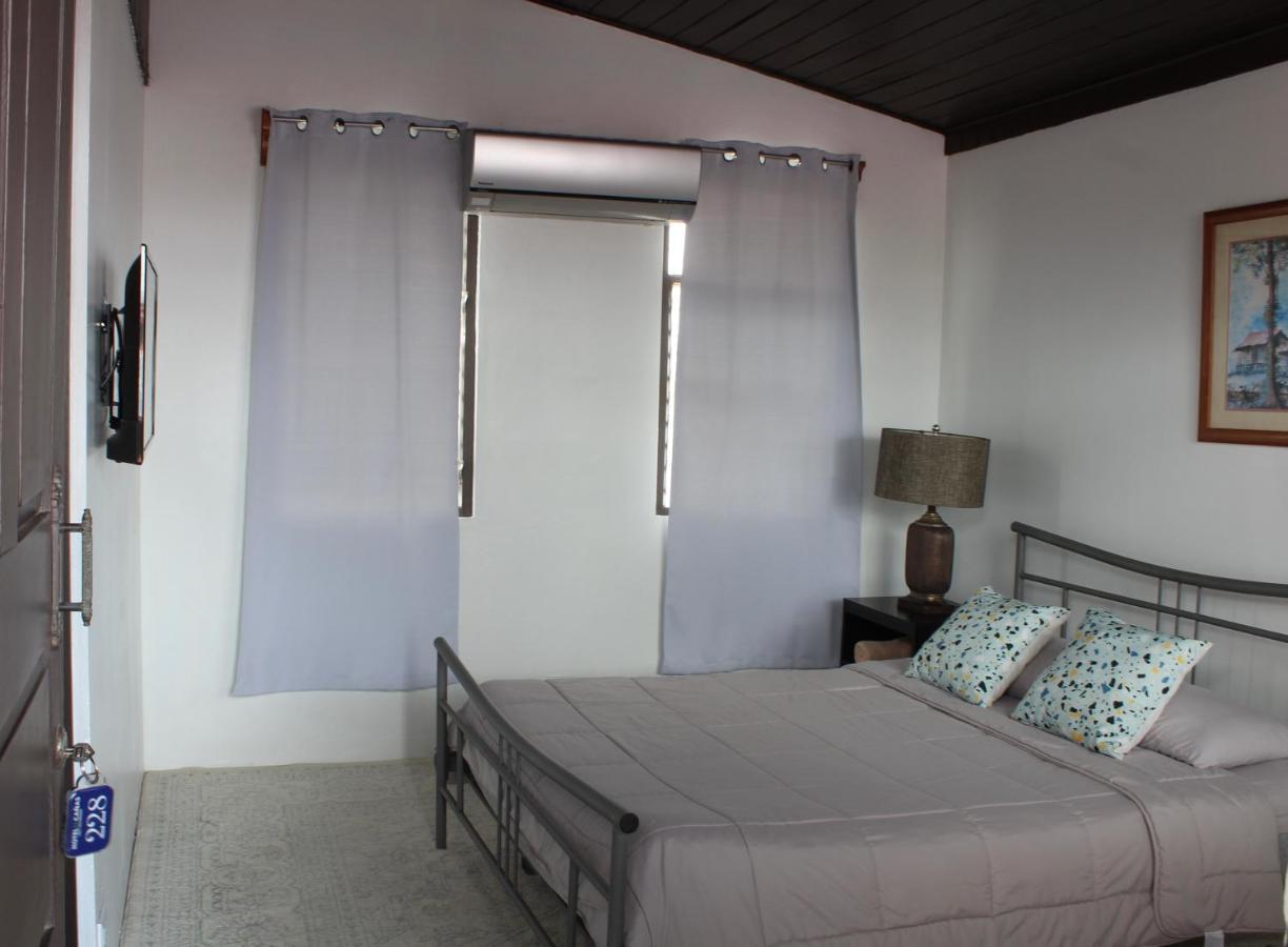 Hotel Canas * Canas