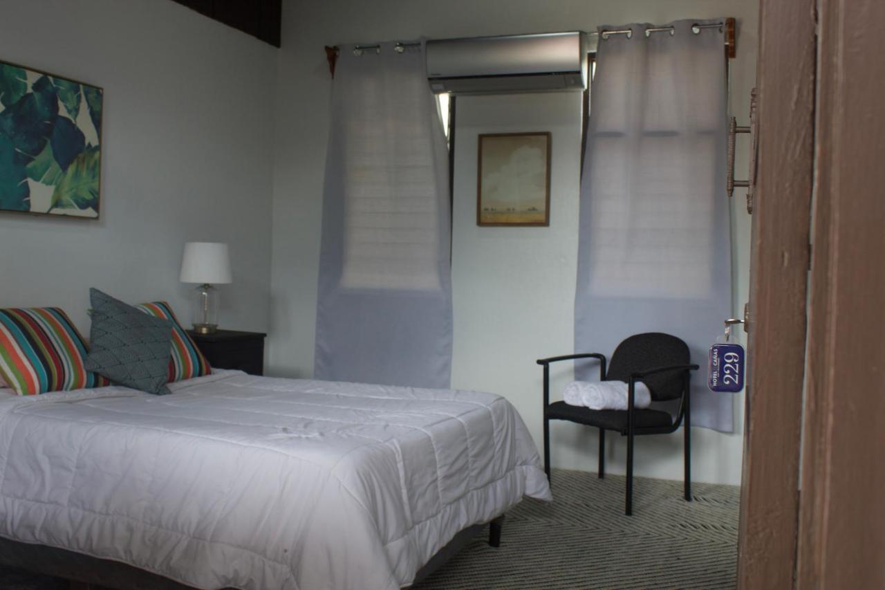 Hotel Canas * Canas