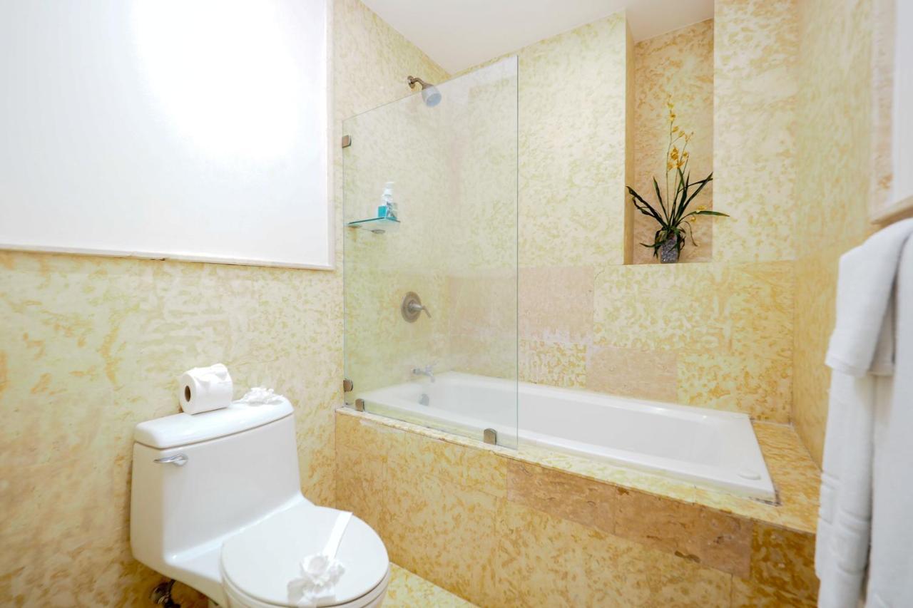 Ocean Terrace, Beachfront- A505 Apartment