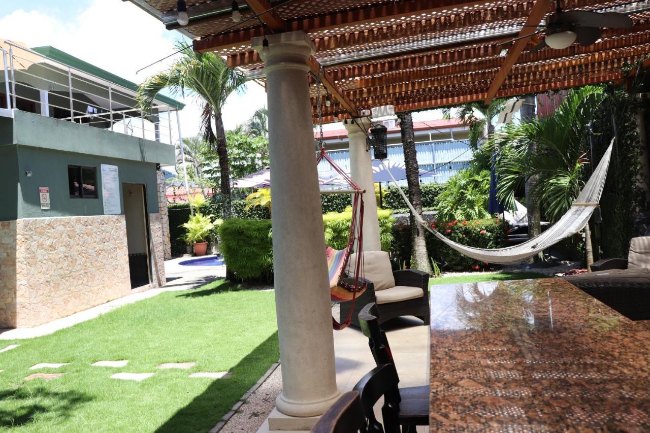11b Sol Quadplex Apartment Jaco