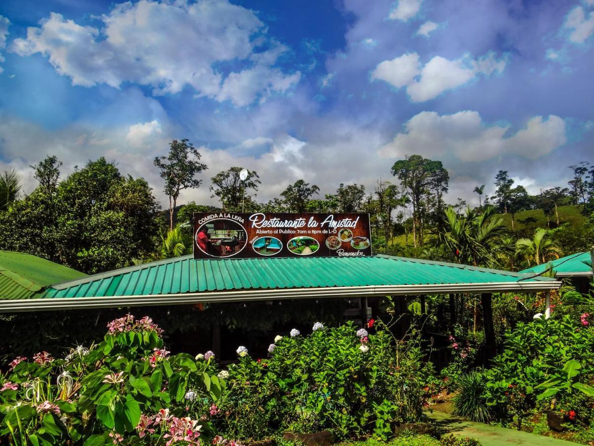 Bed & Breakfast La Amistad 2*