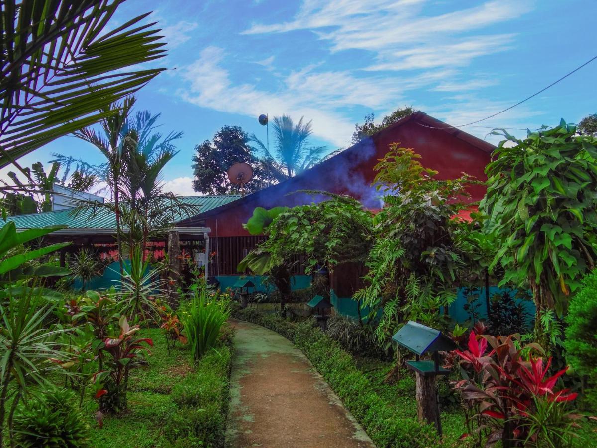 La Amistad Bed & Breakfast 2*