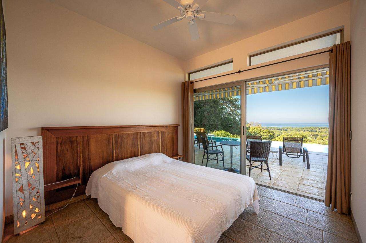 Casa Laureles 3*