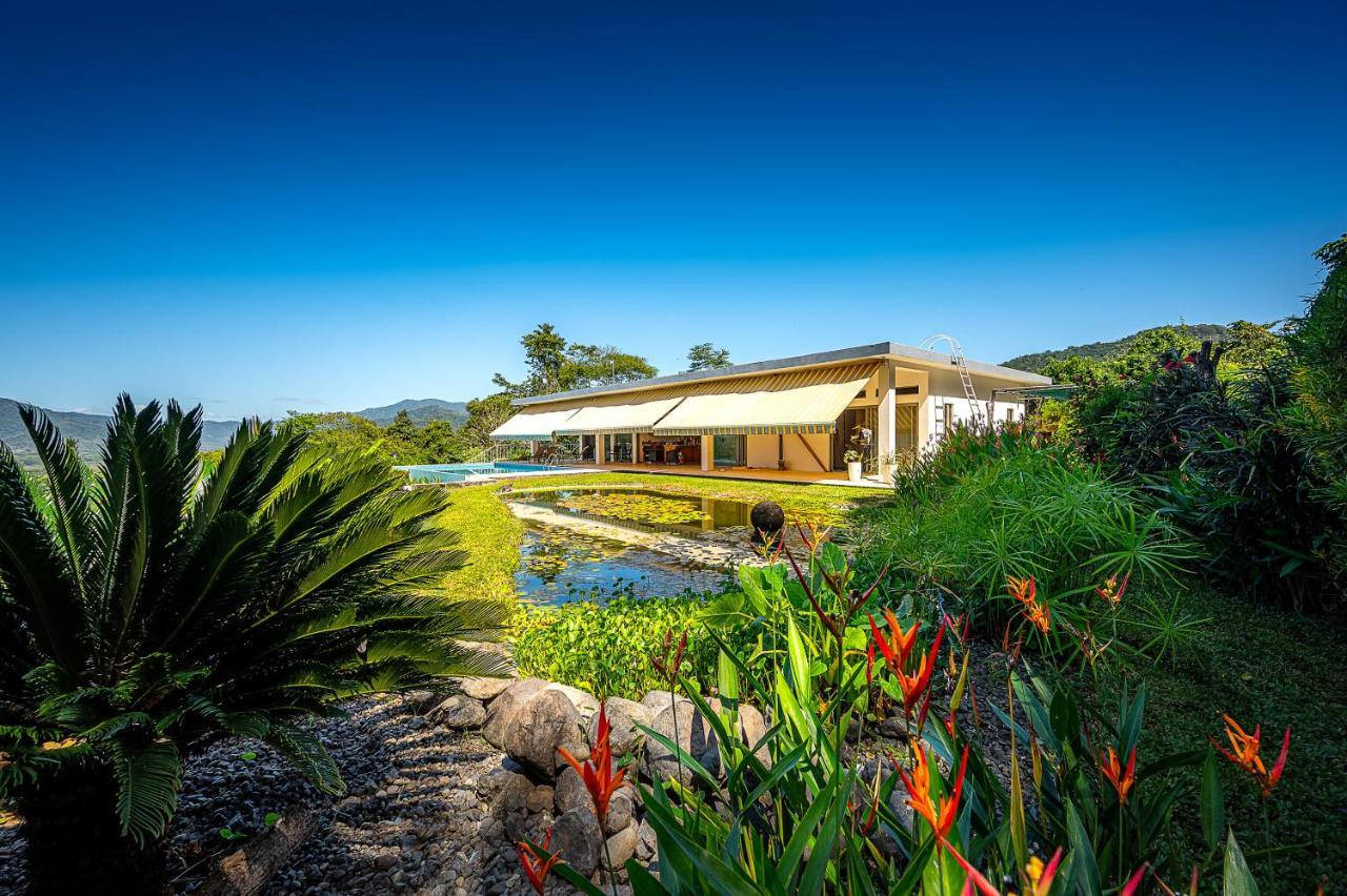 Bed & Breakfast Casa Laureles