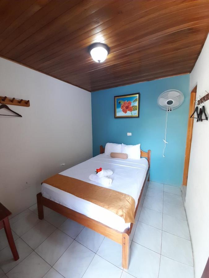 Arenal Poshpacker * La Fortuna