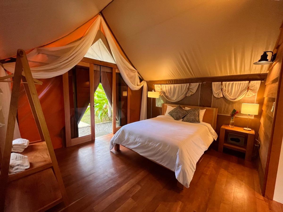 Arenal Glamping Luxury tent La Fortuna