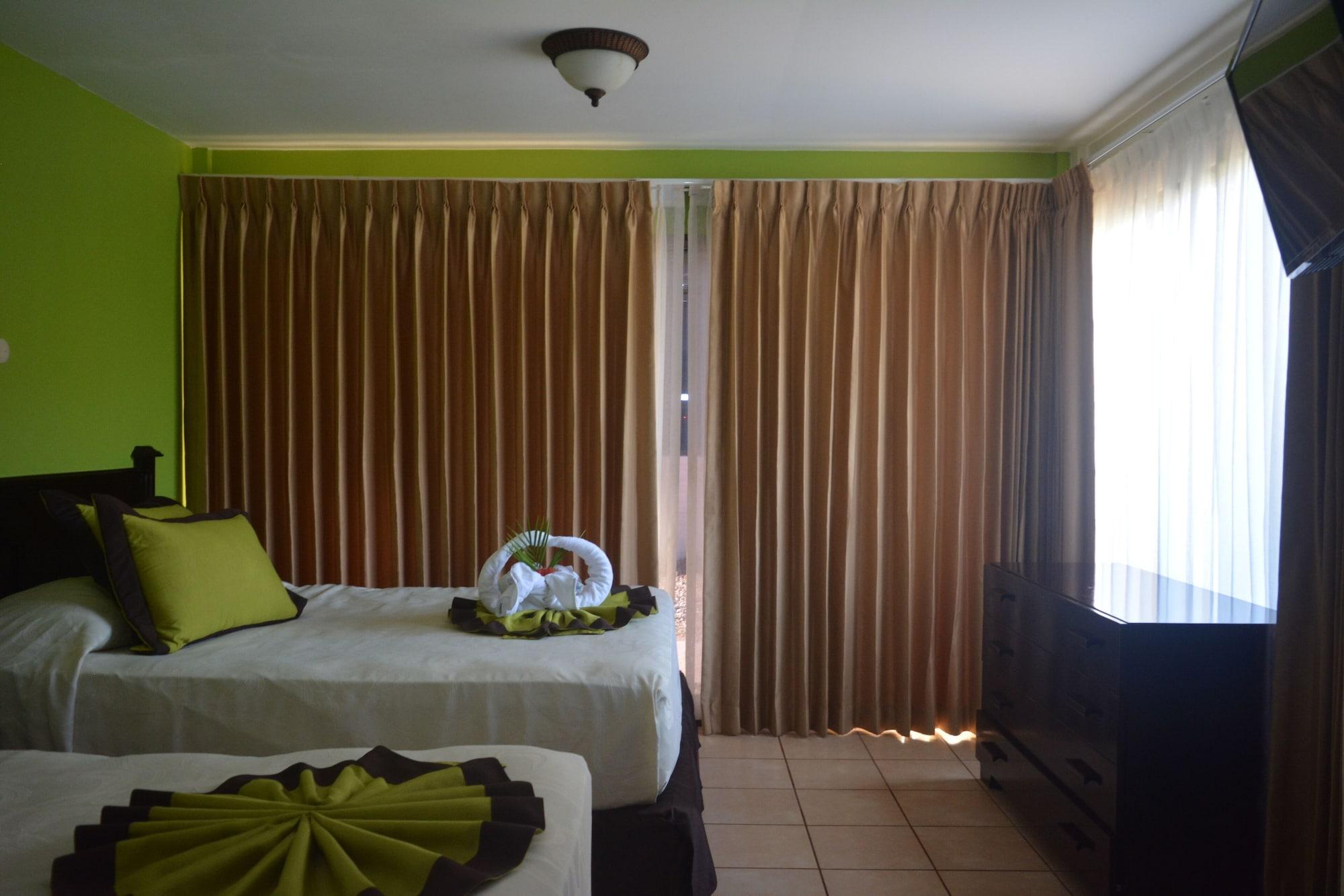 Hotel Nacazcol - Playas Del