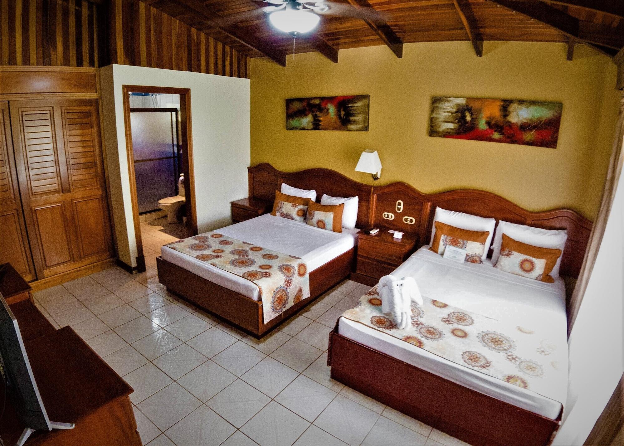 Hotel Arenal Paraiso & Thermo Mineral Hot Springs 3*