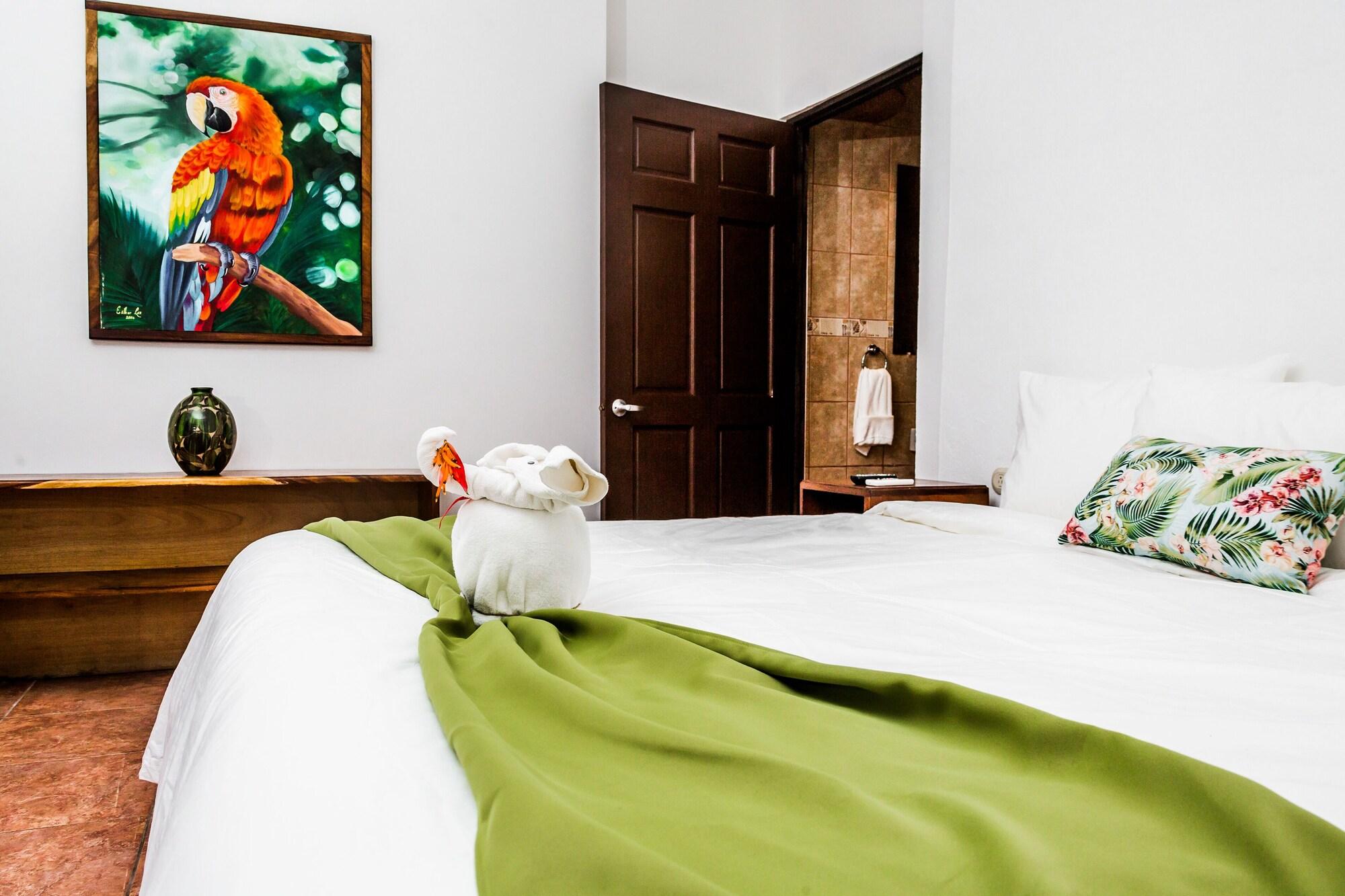 Coco Palms Hotel 3*