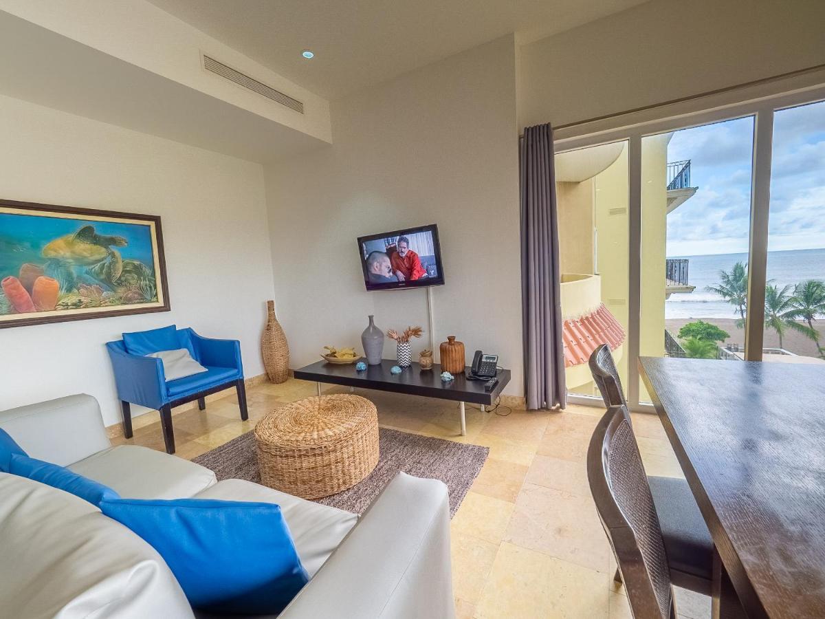 Apartment Ocean Terrace, Beachfront- A505