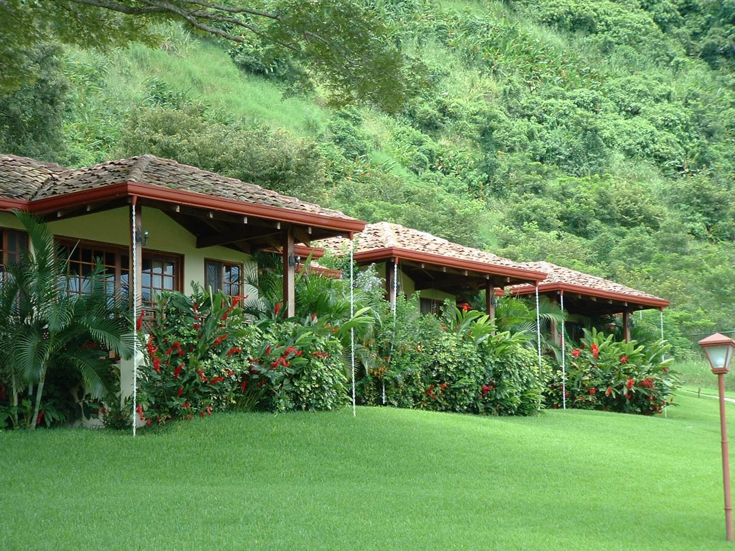 Borinquen Thermal 4*