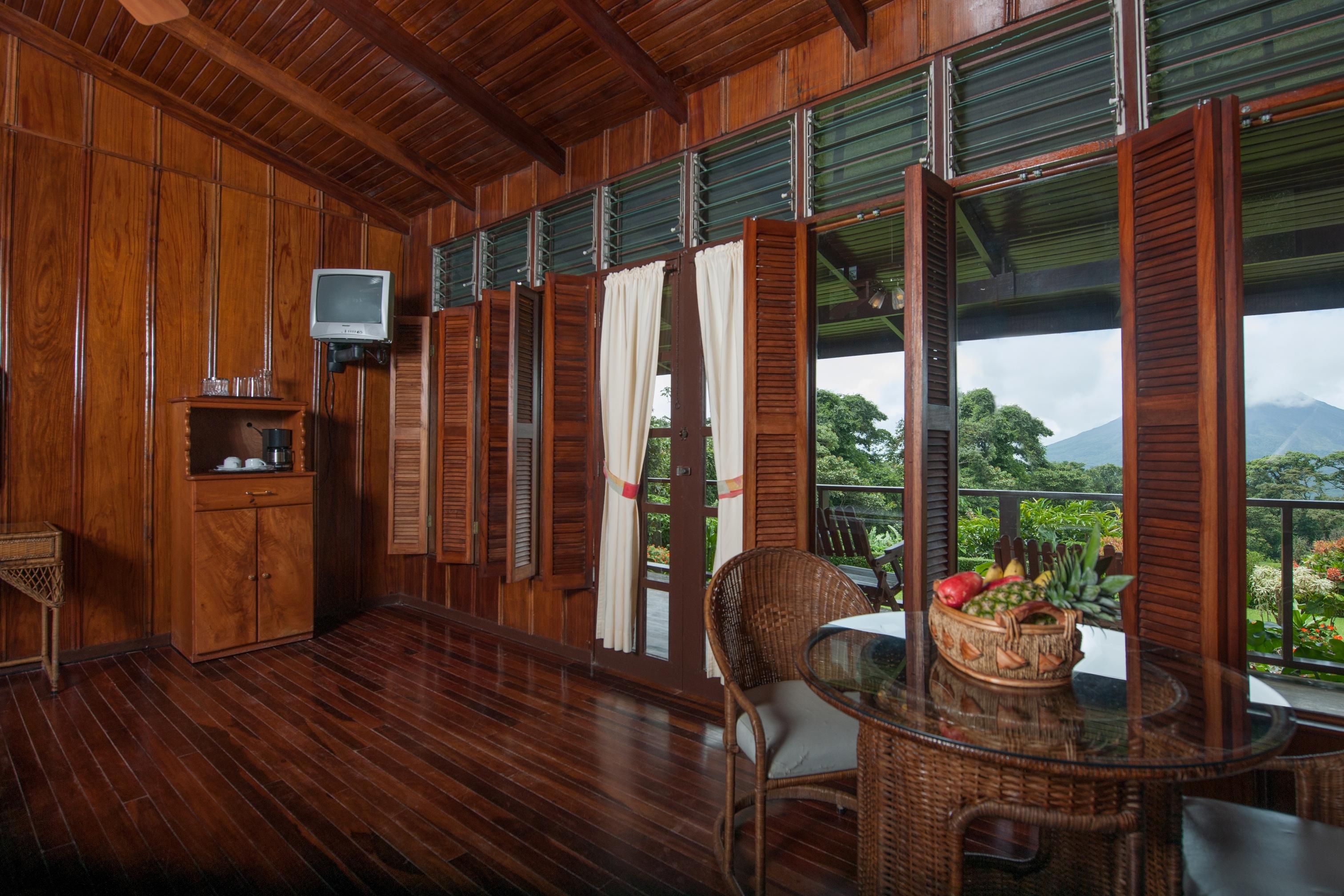 Lodge Arenal *