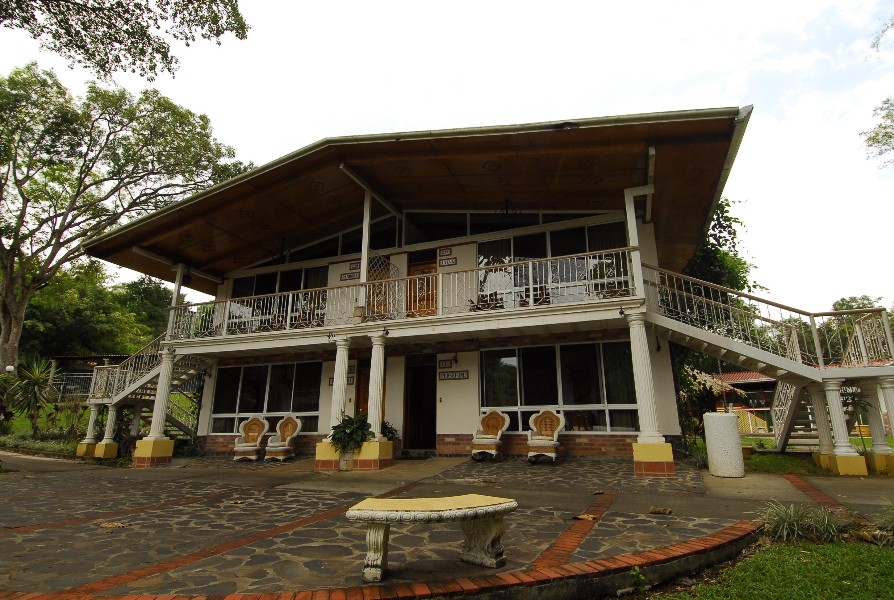 Martino And Hotel Alajuela