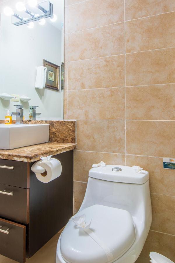Diamante Del Sol Ocean Front, Paradise Cr