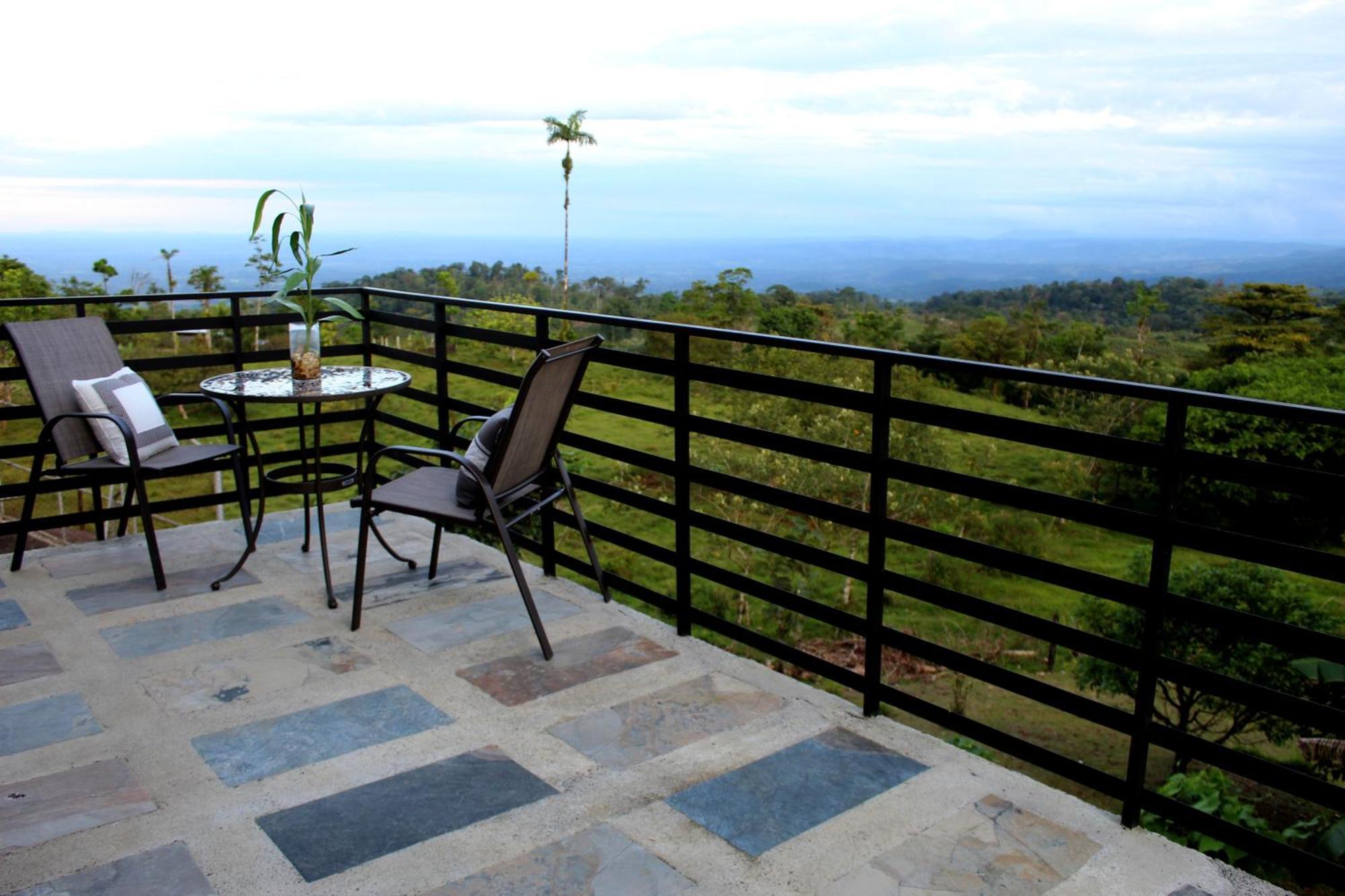 Rio Celeste Nature View *