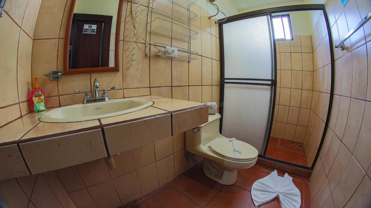 Condo's Vista Al Volcan Aparthotel 3*