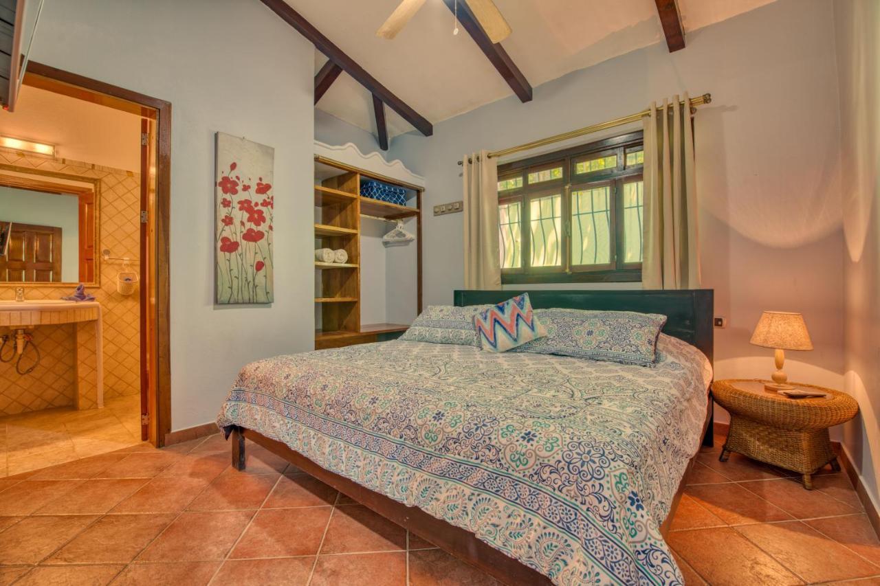 Hotel Villas Verdes