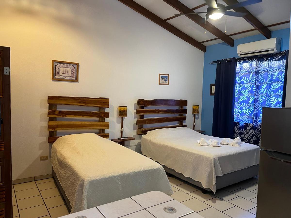 Hotel Cabinas El Colibri 3*