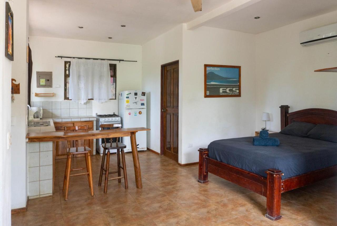 Chicama : Burnt Toast Surfcamp Apartment *