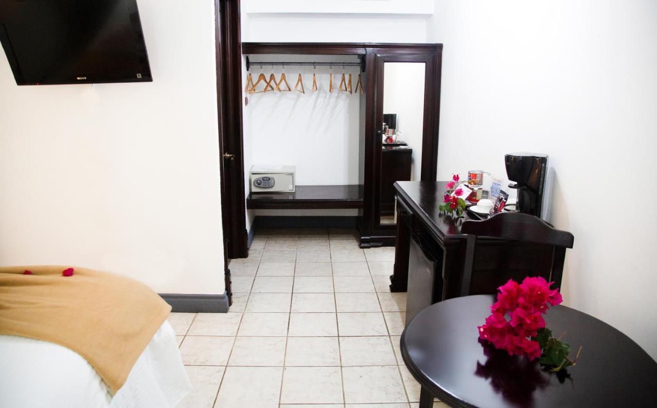 Hotel Nacazcol - Playas Del 3*