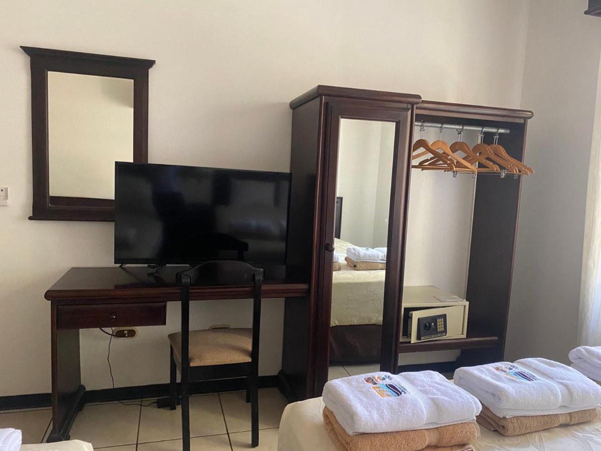 Hotel Nacazcol - Playas Del Coco