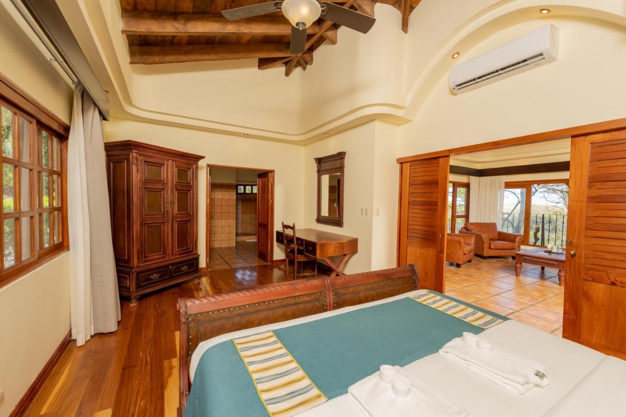 Borinquen Thermal Hotel