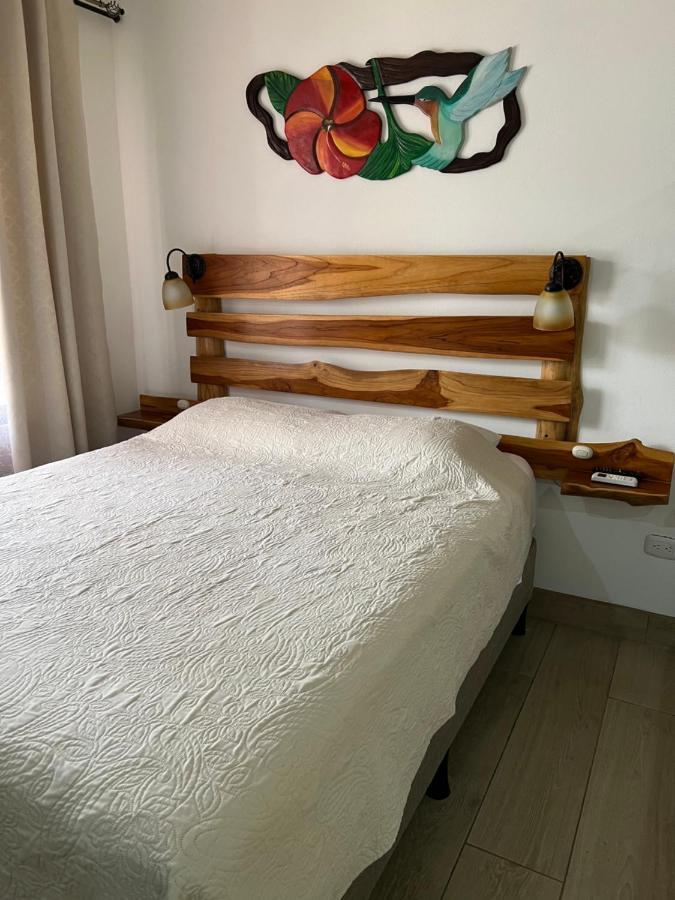 Cabinas El Colibri Hotel