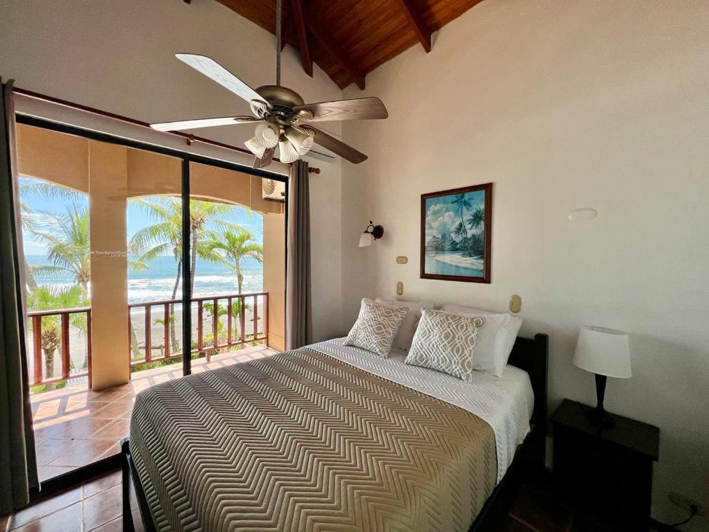 The Backyard Beachfront Hotel *