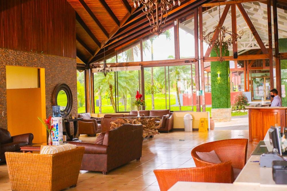 Arenal Paraiso & Thermo Mineral Hot Springs 3* La Fortuna