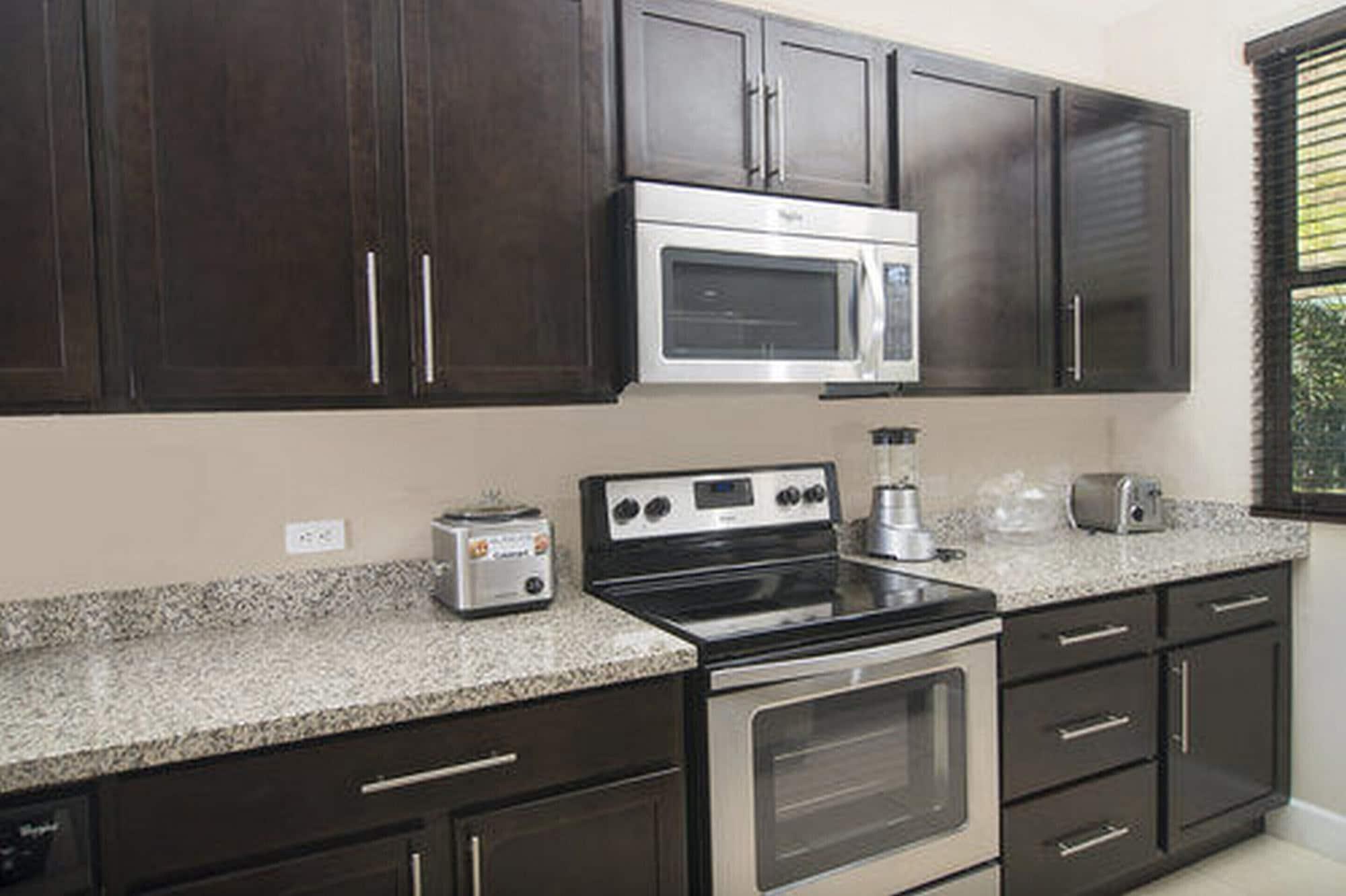 Breeze Private Club Apartment Playas del Coco