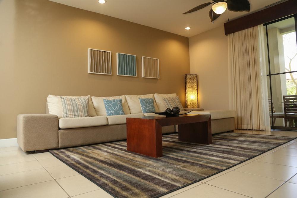 Apartment Breeze Private Club